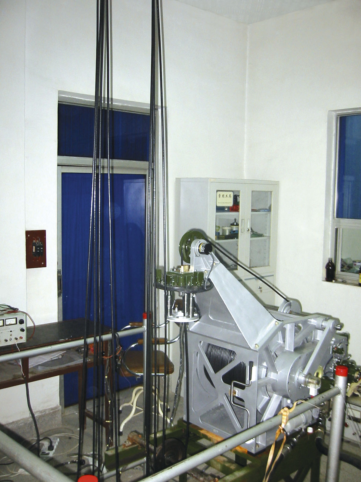 升降模拟实验室